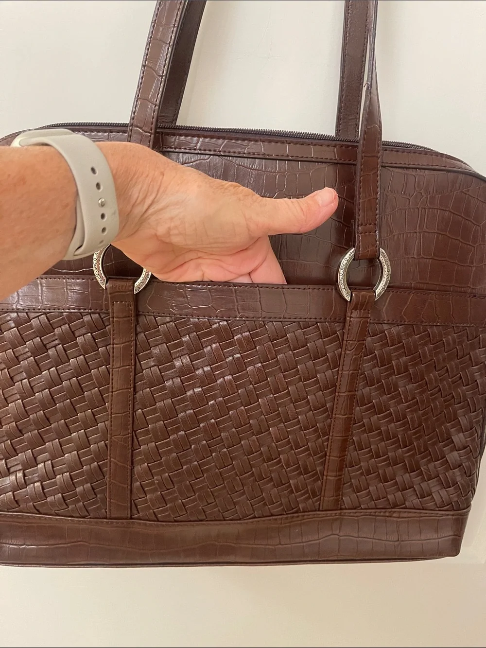 Coldwater Creek Classic Brown Woven Computer  Bag - Women's Shoulder Bag